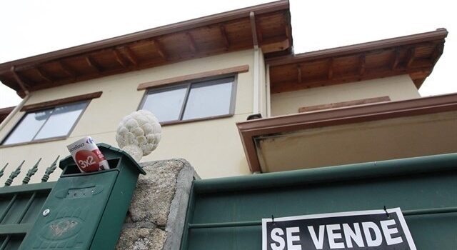 La guerra de Ucrania y la mejora del nivel de vida disparan la compra de casas por polacos en España: «Quieren sentirse seguros»