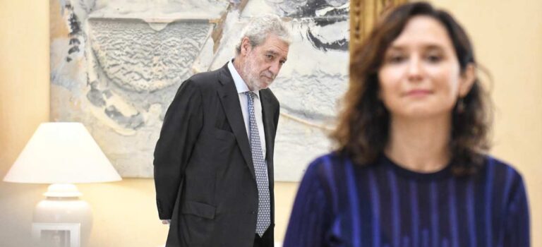 ENCUESTA: ¿Debería dimitir Miguel Ángel Rodríguez tras llamar ‘putas’ a las mujeres del PSOE?