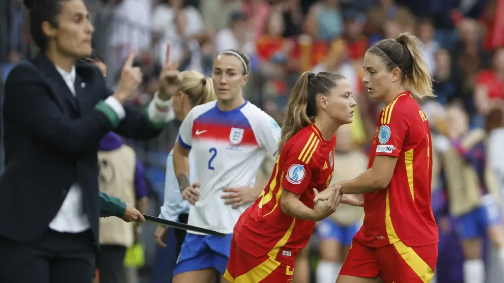 El futuro de Montse Tomé, en el aire a falta de un mes para el fin de su contrato: ¿Crees que debe seguir en la selección? El futuro de Montse Tomé, en el aire a falta de un mes para el fin de su contrato: ¿Crees que debe seguir en la selección?