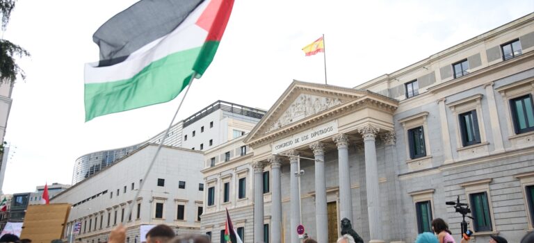 AstraZeneca, Biogen o Roche: una veintena de empresas y patronales han usado el Congreso para actos esta legislatura