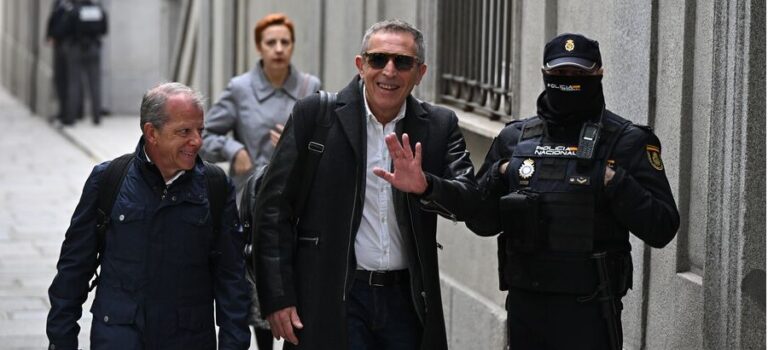 Directo | Última hora política hoy: Mazón, en la comisión de investigación: la comida «no se habría producido» de saber «la magnitud» de la dana