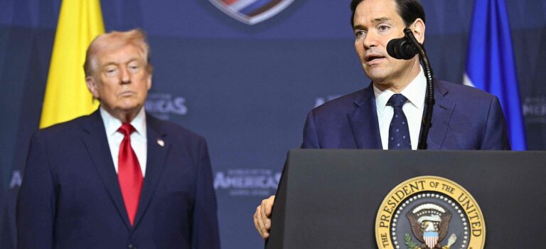 Trump afirma que Cuba está «en sus últimos momentos de vida» y dice que negocia ya con La Habana