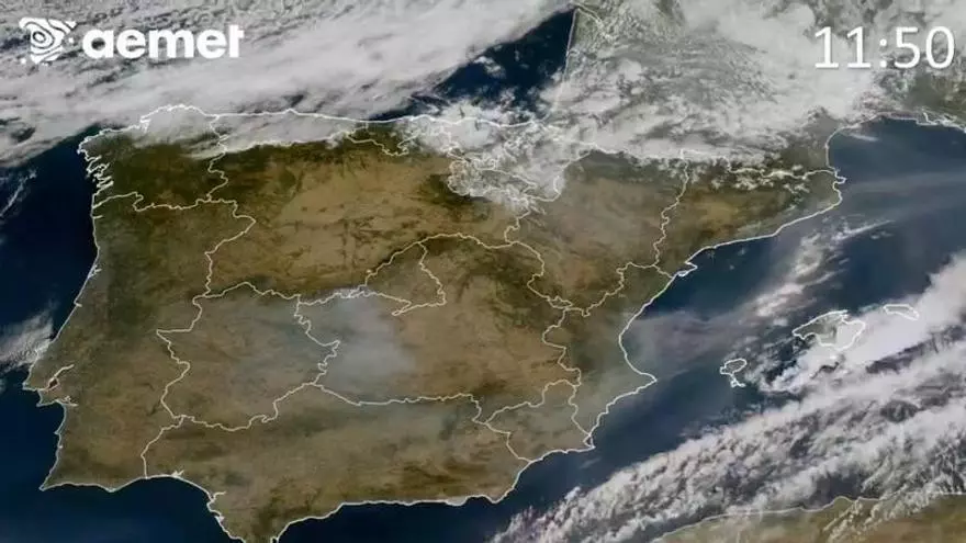 El incendio de Ávila ya ha quemado 50.000 hectáreas, el mayor fuego en España desde que hay registros
